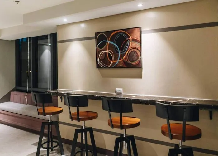 Apartment The Florence Mckinley Hill