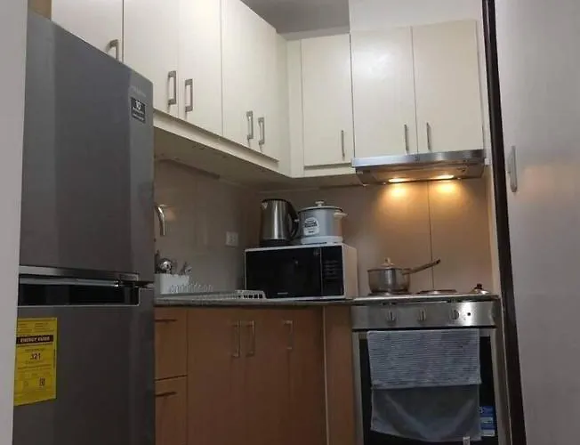 The Florence Mckinley Hill Apartment