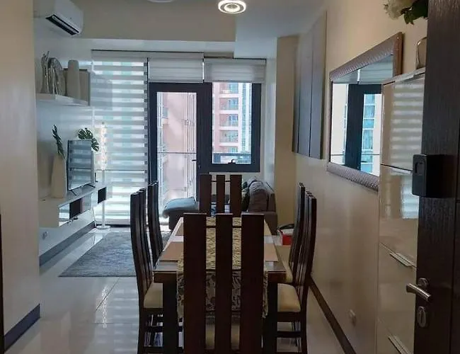 The Florence Mckinley Hill Apartment *