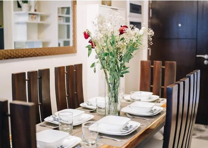 The Florence Mckinley Hill Apartment *