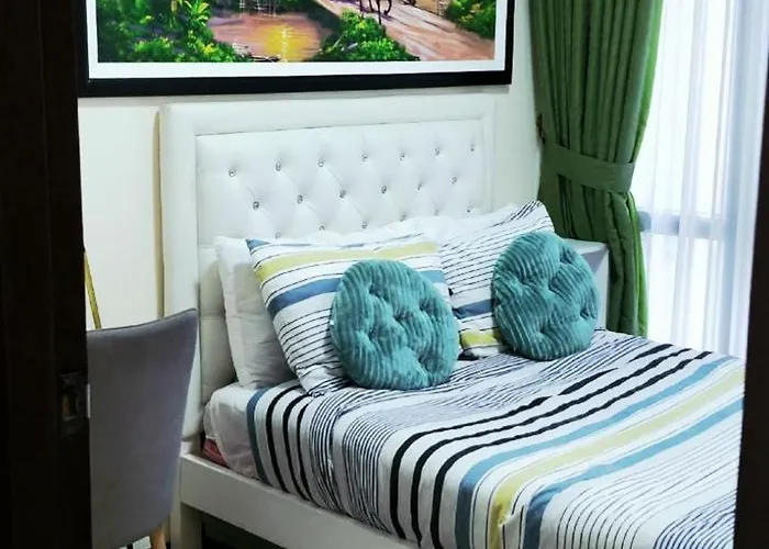Apartment The Florence Mckinley Hill Manila